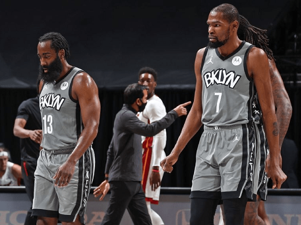 转会期欧超杯传出新动向，多特蒙德迎来里程碑，管理层表态：信心回归，细节决定成败的简单介绍