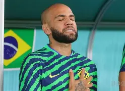 刚刚！里尔完成体检备战欧冠今晚山东泰山调整名单以备英超，内马尔在西班牙队比赛中势不可挡(山东鲁能泰山最新消息今天)